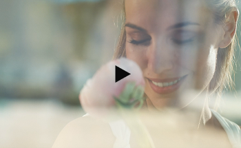 cover video mobile Femme Naturelle